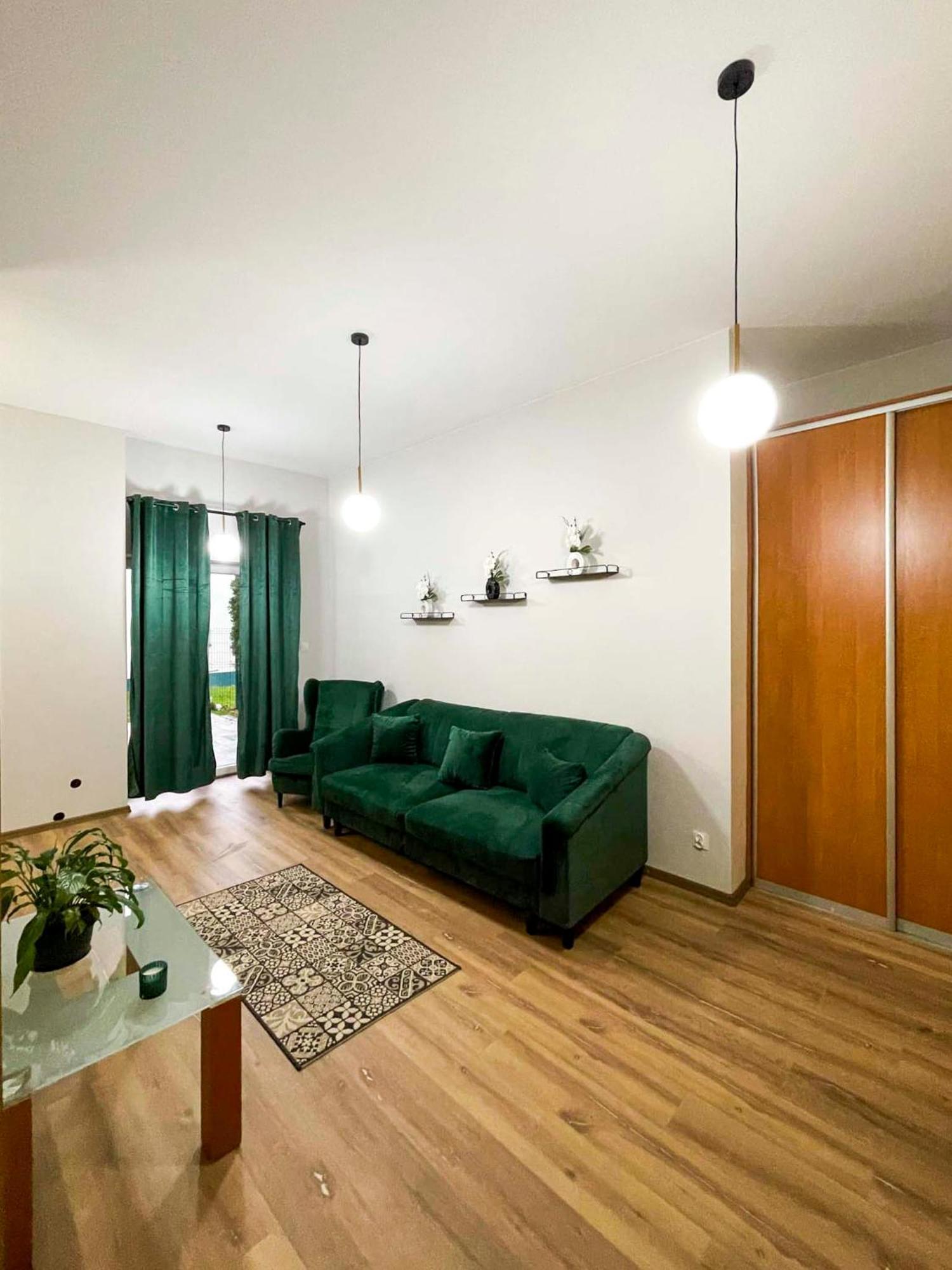 Sami Swoi Kutno Hostel Eksteriør bilde
